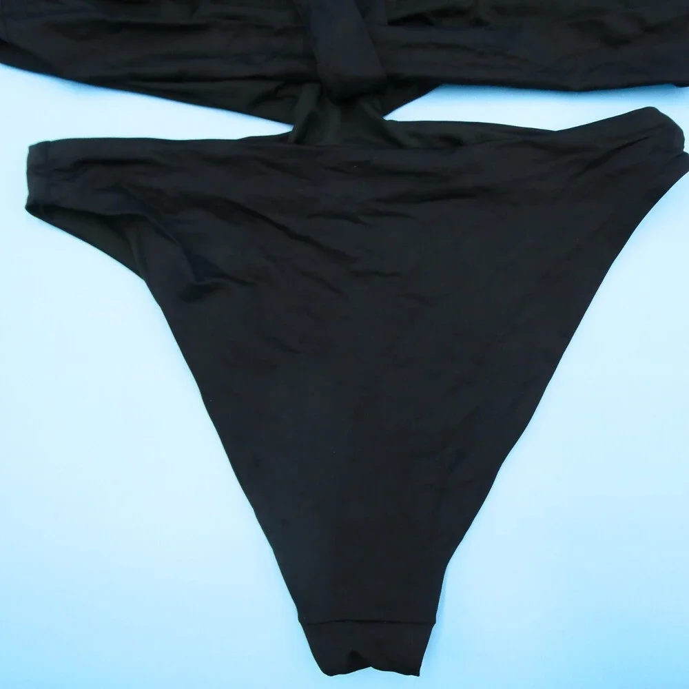 Agua Bendita Medium Black Smooth‎ One Piece Ruffle Swimsuit Cutout Strappy Beach